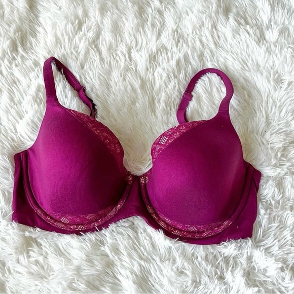 34DD Victorias Secret lined demi underwire bra - Picture 1 of 5